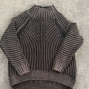 Chunky Knit Sweater in Black and Gray